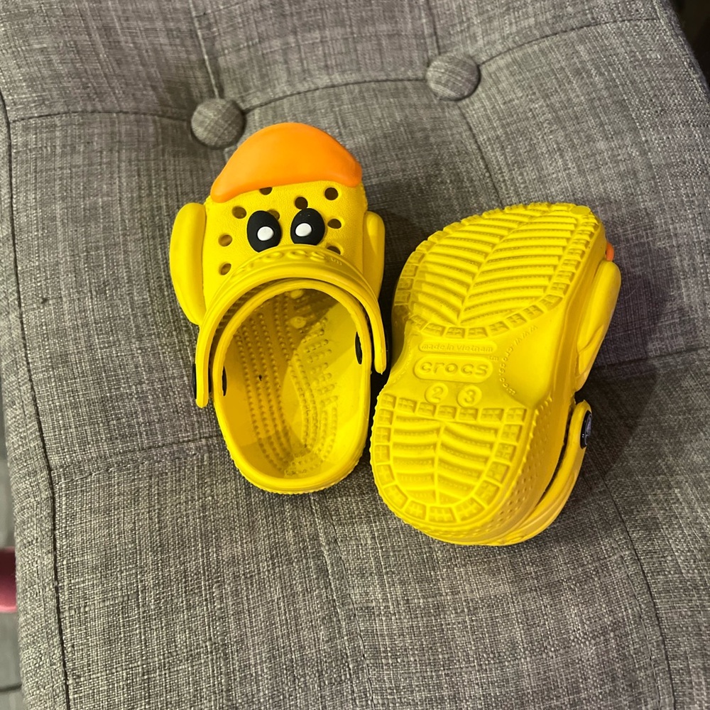 Crocs Kids Yellow and pink two pairs